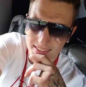 Meet your Posher, Kolby